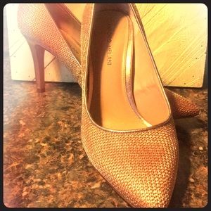 Antonio Melani Champagne Chainlink pumps..